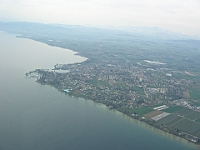 flight-2009-04 027  roundtrip Grenchen LSZG - Altenrhein LSZR Cessna 172 HBCGB - over Romanshorn